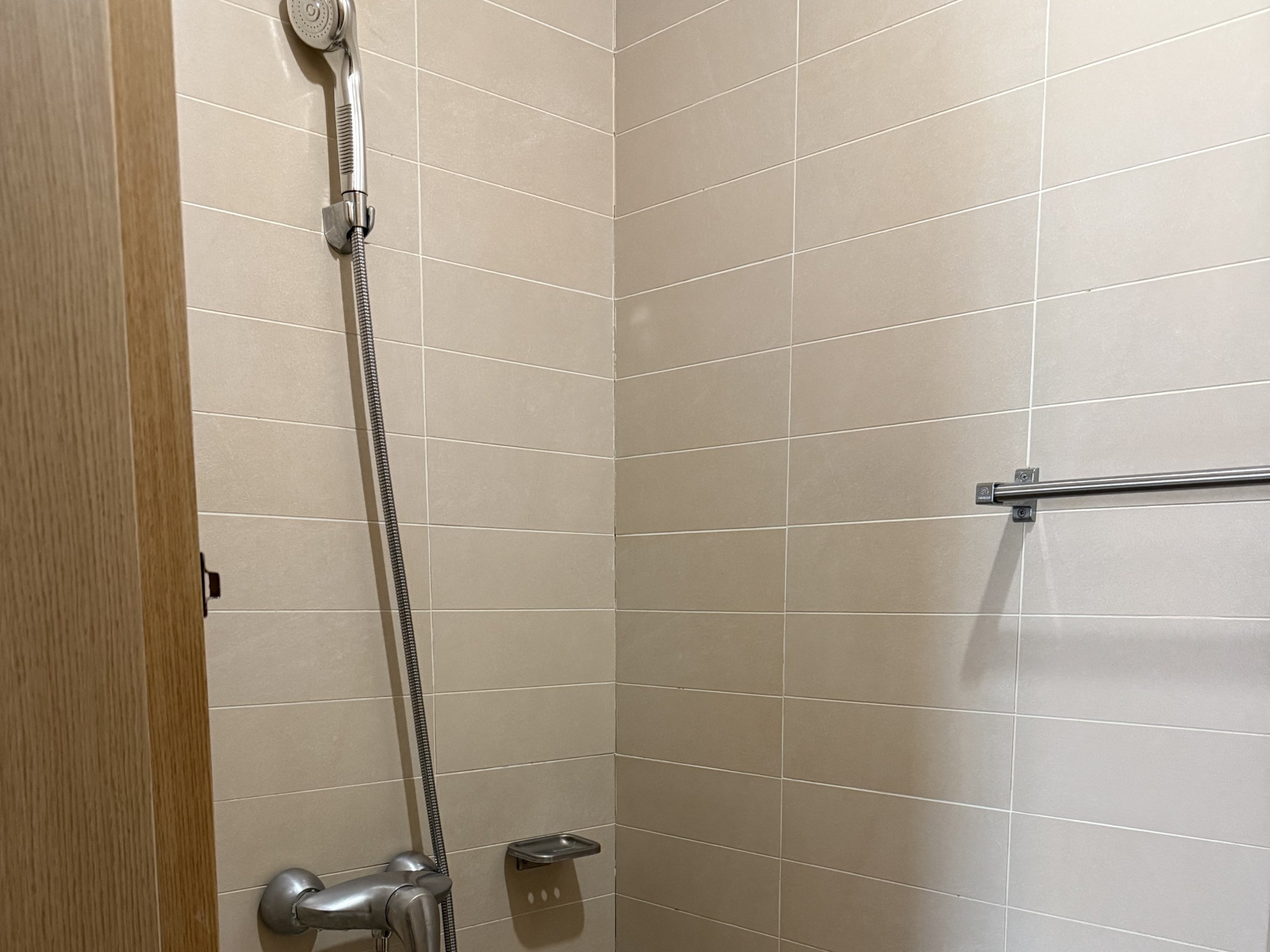 CJ Shared Bathroom Detail